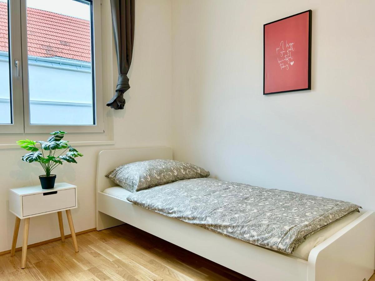 비엔나 80 M2 - Terrace - Free Parking 아파트 외부 사진